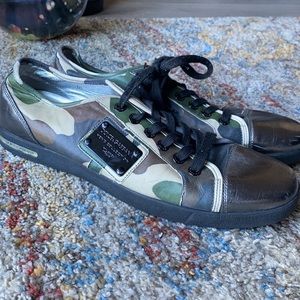 Brand New - Dolce and Gabbana men’s camo sneakers